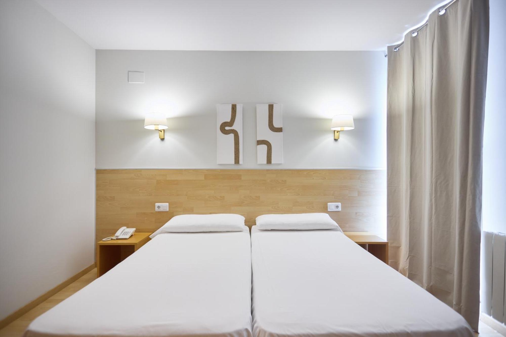 Hotel De Jérica Buitenkant foto